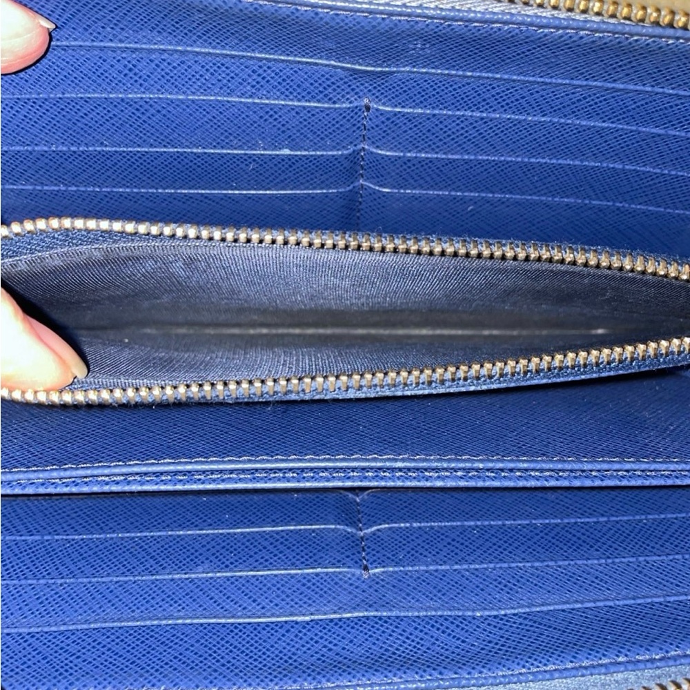 Prada bow Leather blue long wallet full zippy - Picture 9 of 12